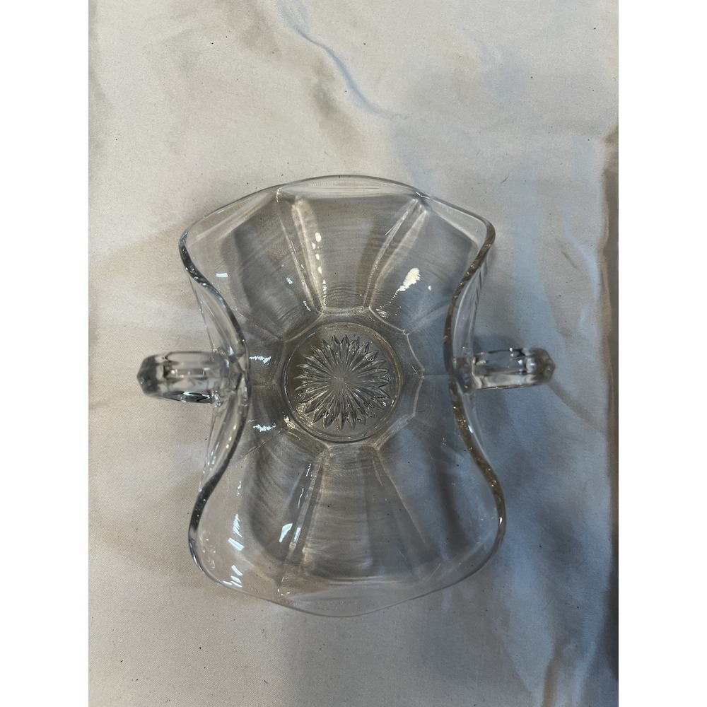 Vintage Clear Pressed Glass Bonbon Dish Double Handled Scalloped Candy Bowl 7in - Picture 2 of 6